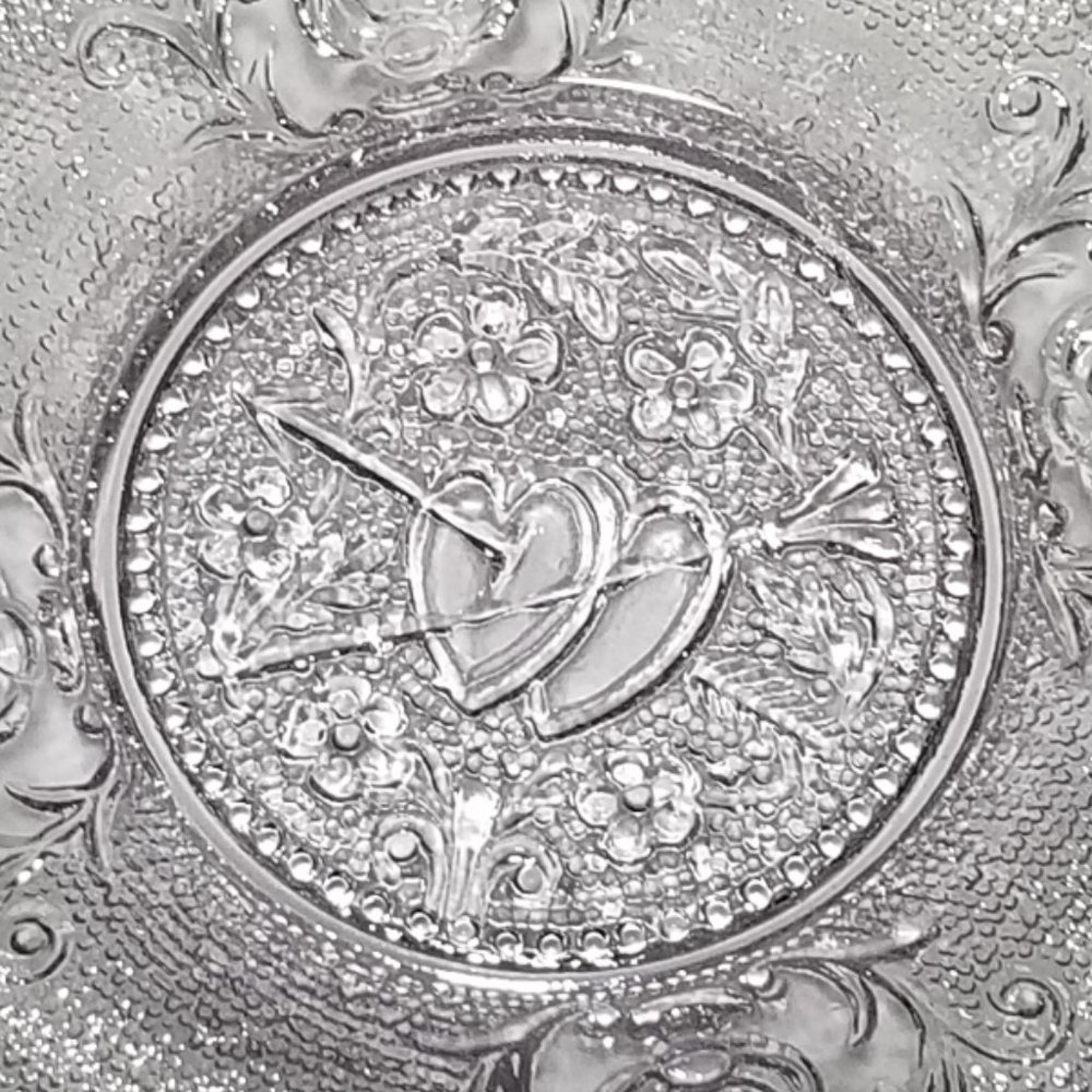 EAPG Mini Clear Glass Plates Westmoreland The Wedding Day & Hearts & Lyre 1930 - Picture 7 of 8